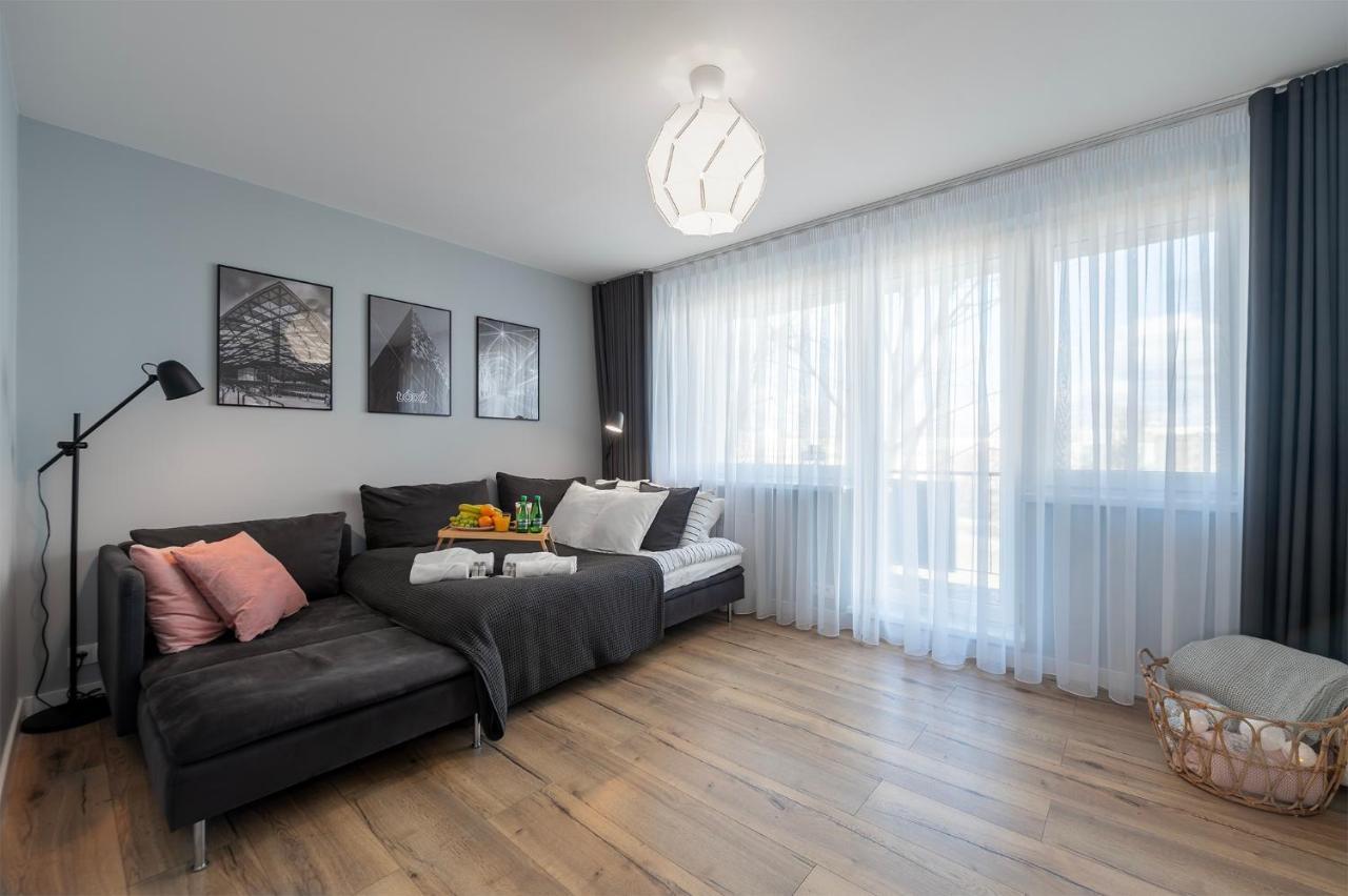 Golden Sands - Winda, 2 Sypialnie Oraz Salon, Lozeczko Turystyczne, Balkon, Play Station 5, Ekspress Do Kawy, Atlas Arena, Zoo, Fala Лодзь Екстер'єр фото